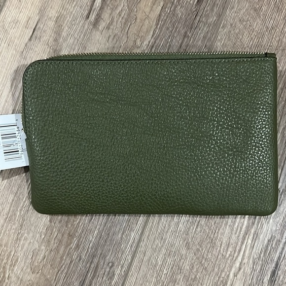 Kate Spade L zip wristlet BNWT Olive - Picture 4 of 6